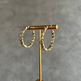 Stone Figure Bold Hoops