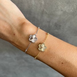Mother Single Clove Matte Bracelet