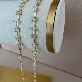 Tiny Stone Bracelet