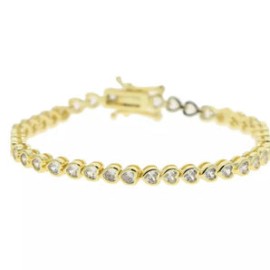 Gold Heart Bezel Tennis Bracelet